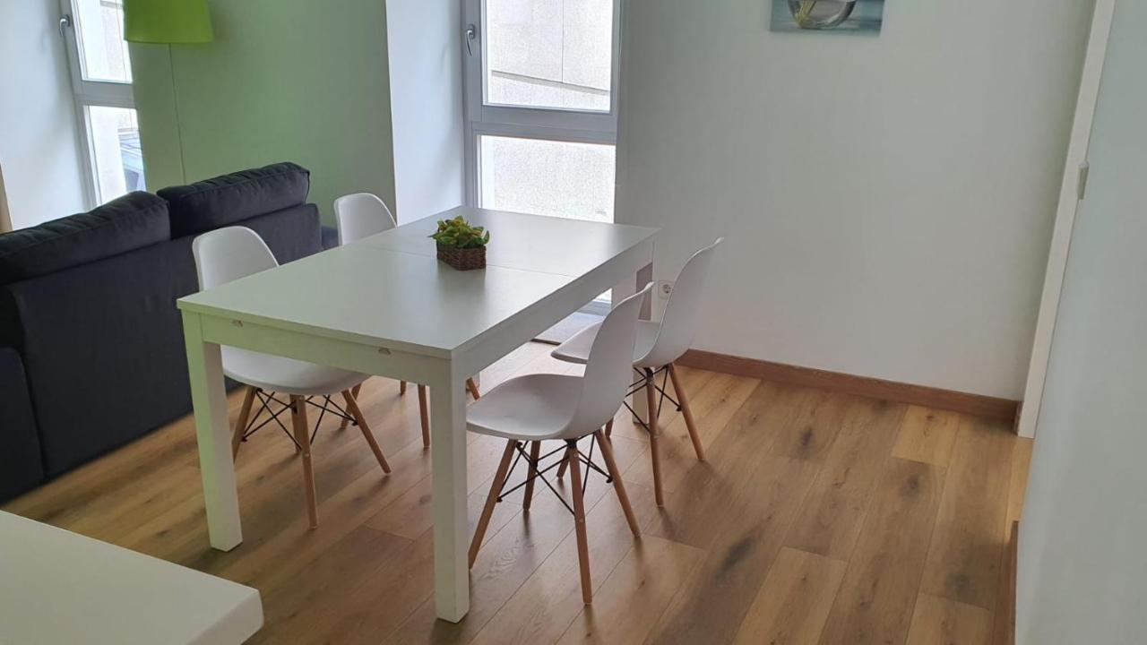 Piso En El Centro Para 4 Personas - Plaza Amboage - Wifi Ferrol Dış mekan fotoğraf